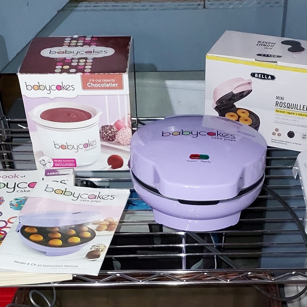 Babycakes Purple Cake Pop Maker